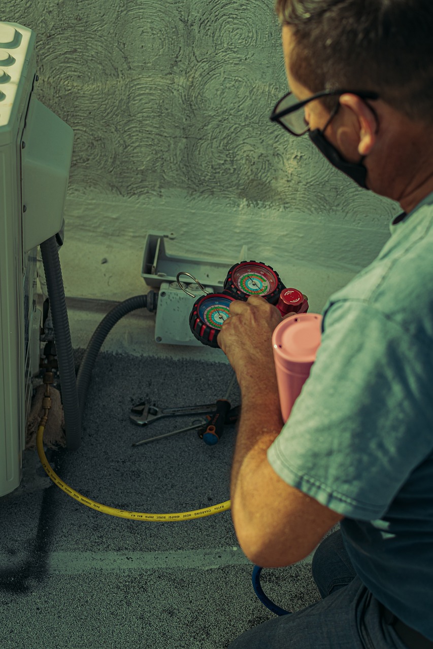man, mask, maintenance, work, air conditioner, worker, working man, tools, service, engineering, machinery, repair, face mask, air conditioner, air conditioner, air conditioner, air conditioner, air conditioner